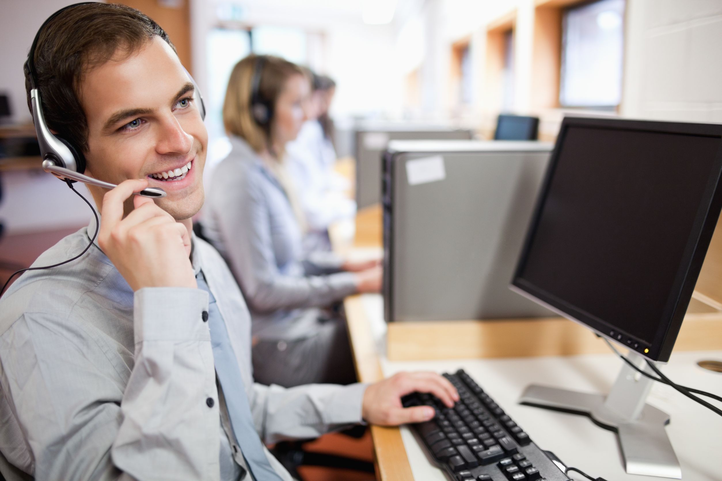 Why Engage the Services of an Answering Service in St. Louis, MO?