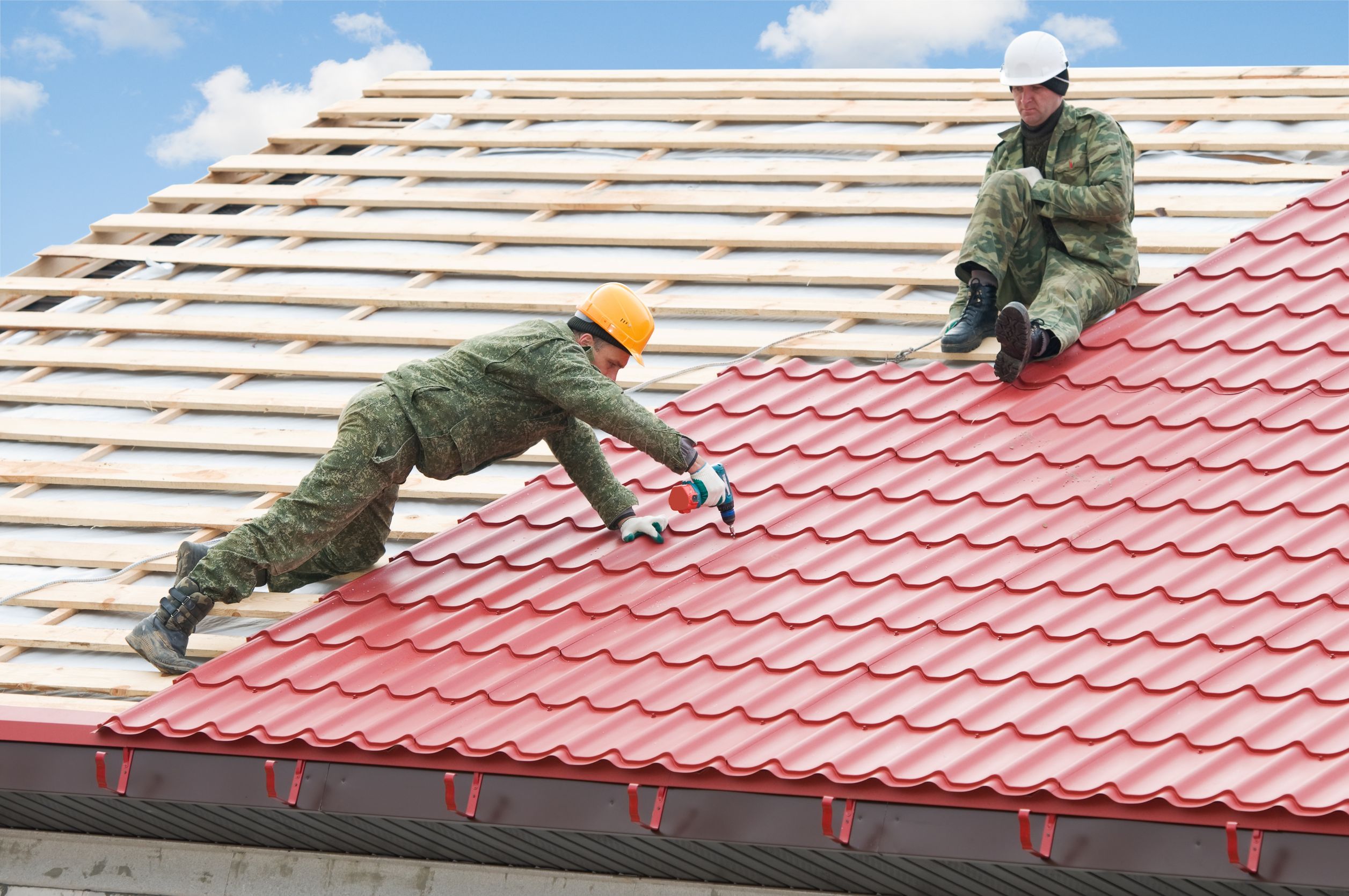 Replace Your Old Roofing Materials or Simply Protect them with a Roof Coating in Tucson